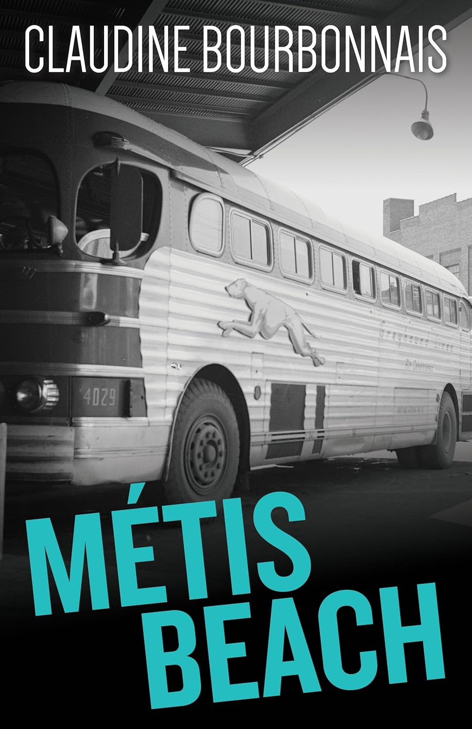 Metis Beach (PB)